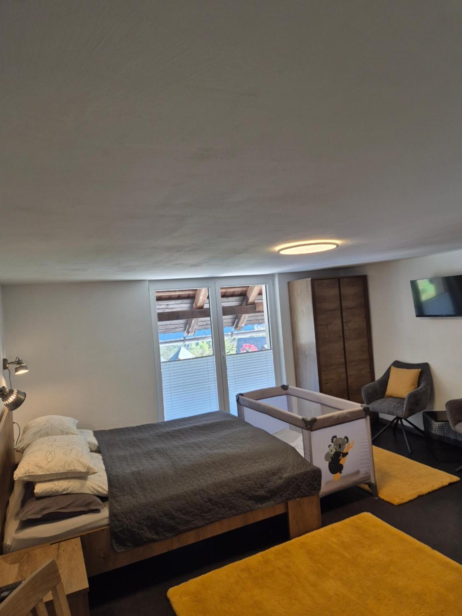 Apartmaji Pr'Pisk โบฮินิสกา เบลา ภายนอก รูปภาพ