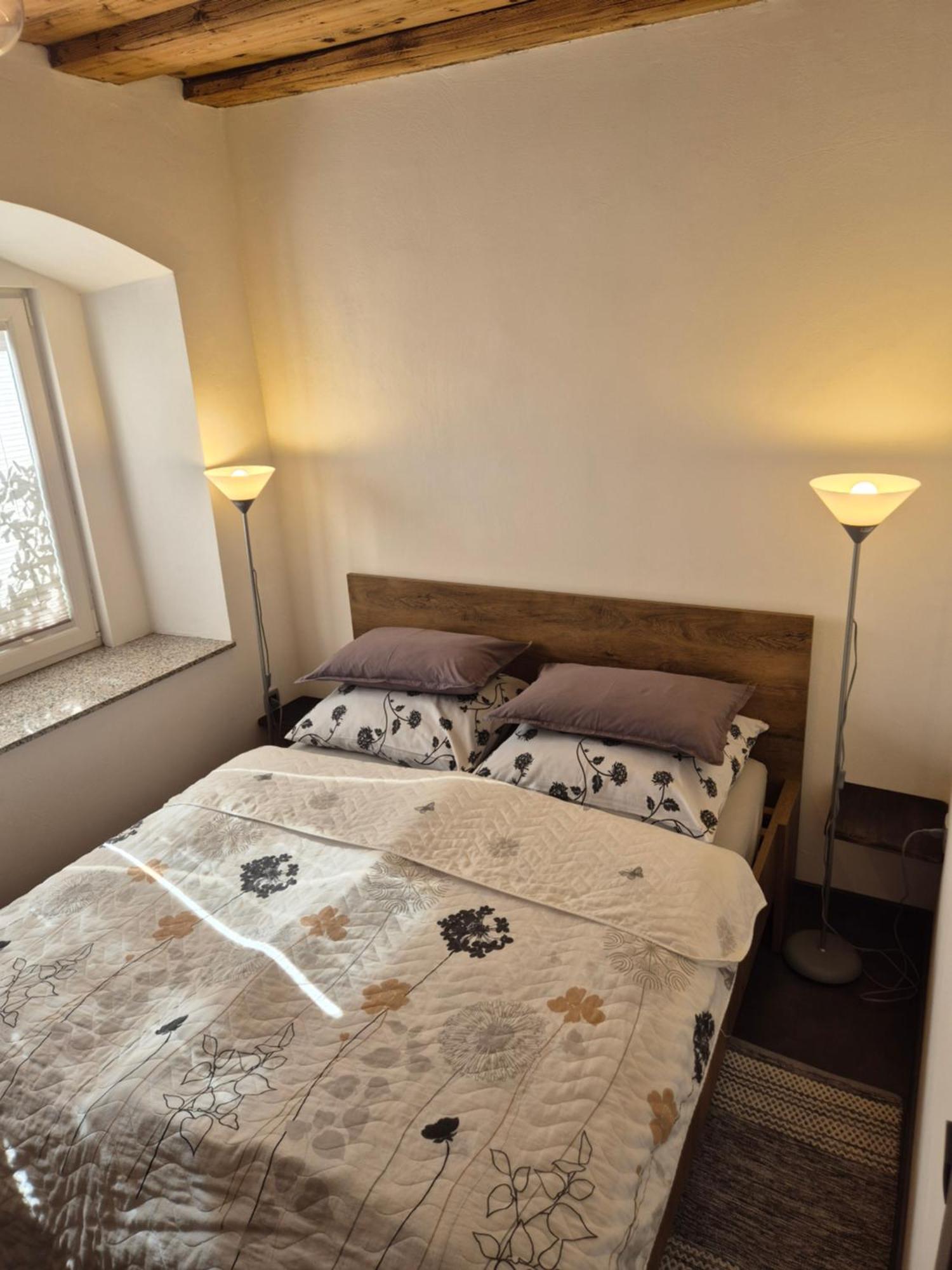 Apartmaji Pr'Pisk โบฮินิสกา เบลา ภายนอก รูปภาพ